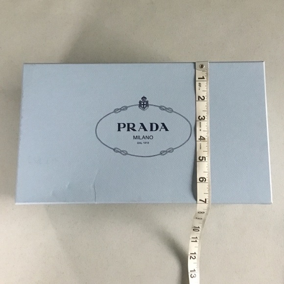 PRADA - Picture 11 of 15